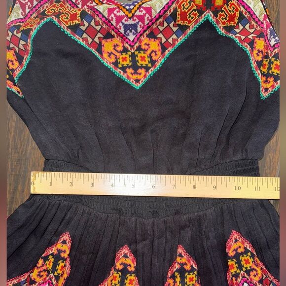 Tanvi Kedia Embroidered Midi Dress Boho Geometric Size 4 Made in India - Picture 14 of 17